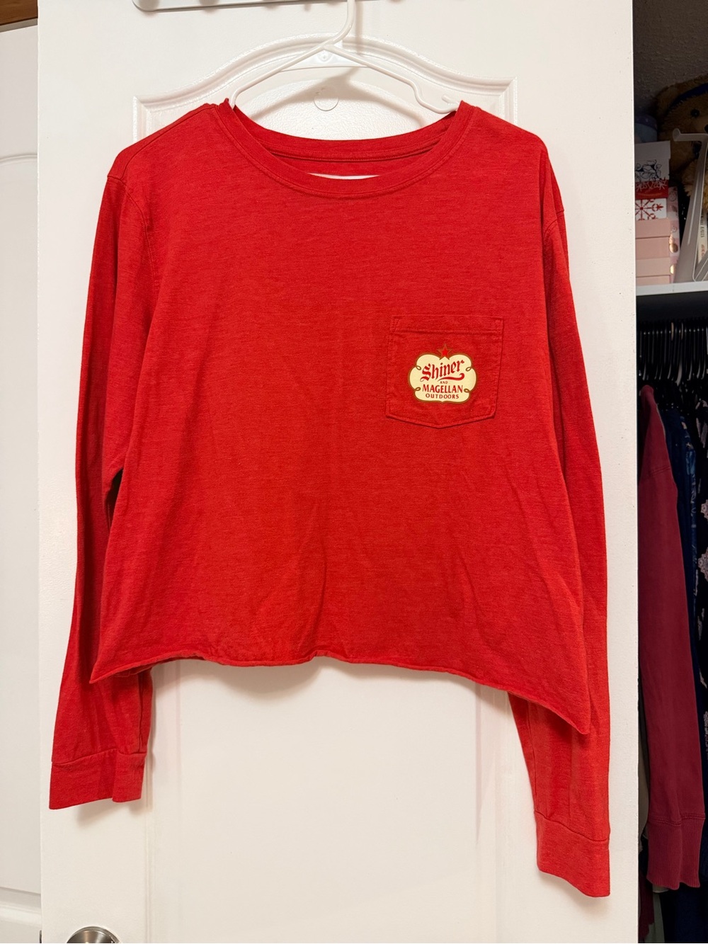 Shiner Magellan Red Cropped Long Sleeve